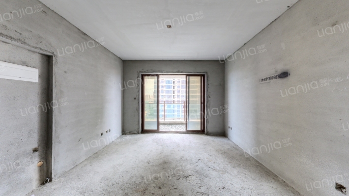 楠滨华庭南区二手房实景图