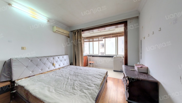 疁南小区二手房实景图