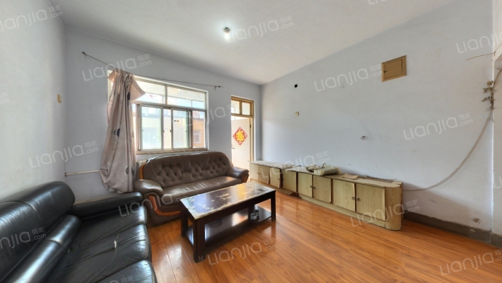 伏牛路225号院二手房实景图