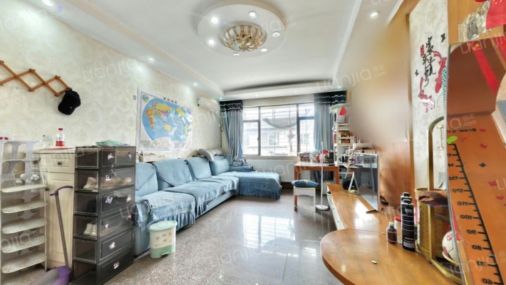 龙安小区二手房实景图