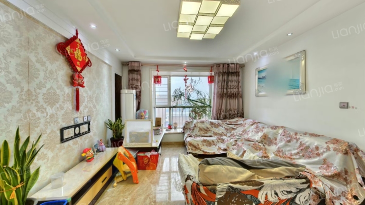 珠峰国际花园二手房实景图