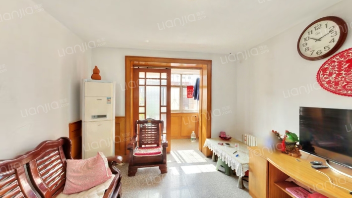 甲1号二手房实景图