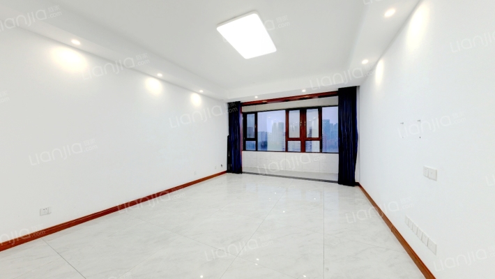 金尊华府二手房实景图