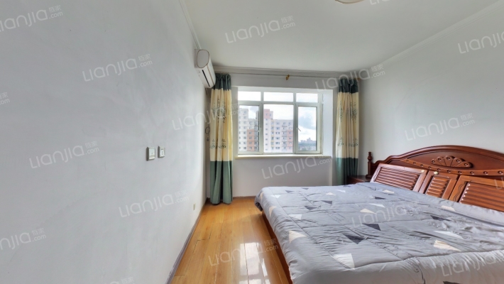 东师八舍二手房实景图