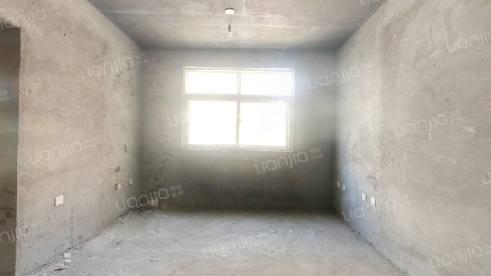 山水家园一期二手房实景图