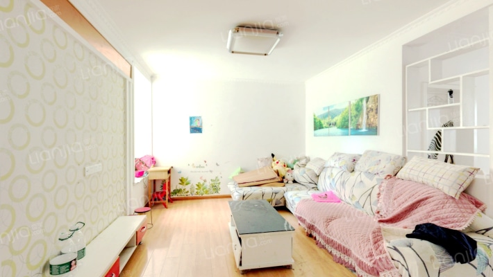 天英如意美庐小区二手房实景图