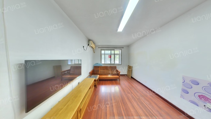 沱江里二手房实景图