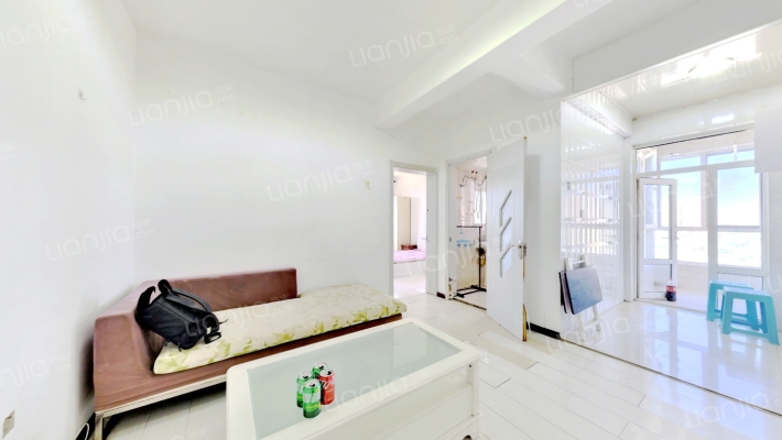 滨江逸品二手房实景图