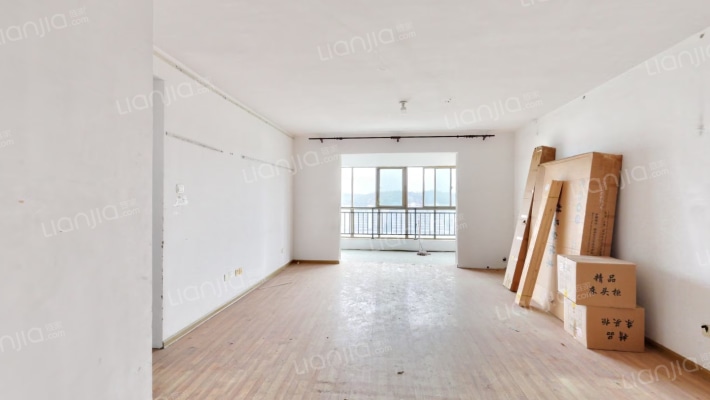 中天瑞景二手房实景图