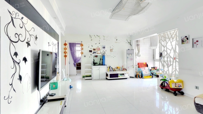 呈润里星河湾东区二手房实景图