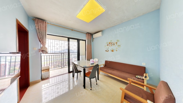 金地格林春晓二三期二手房实景图