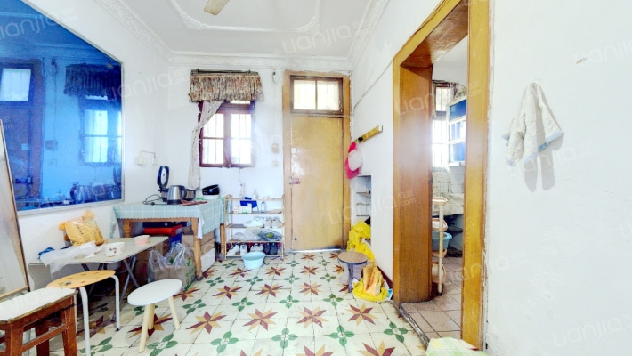 德望社区二手房实景图