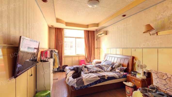 戴周新村二手房实景图