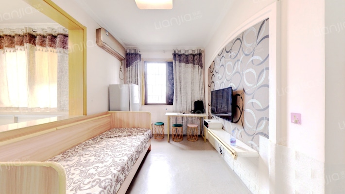 江宏世纪名苑B区二手房实景图