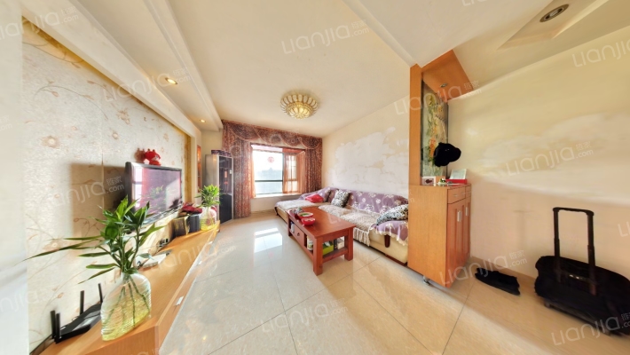 领馆区1号二手房实景图