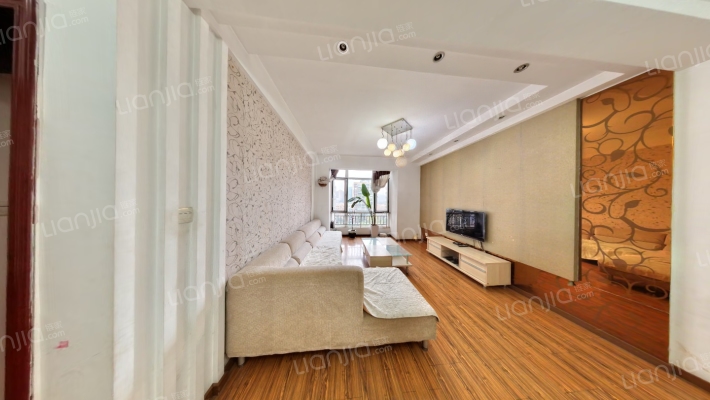 春秋名邸二手房实景图