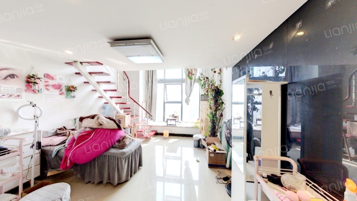 哥伦布广场二手房实景图