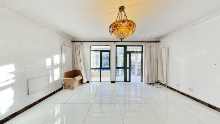 半岛蓝湾天睐园二手房实景图