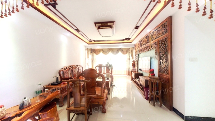 冠泰水晶城二手房实景图