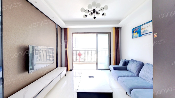 龙光玖誉湖景湖二手房实景图