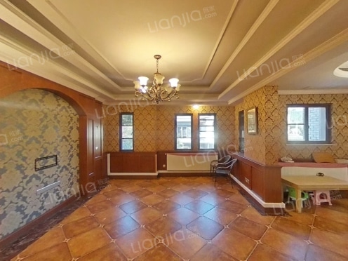 整租·晋愉林畔神韵 4室2厅 东南