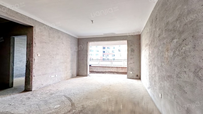 溶江一号二手房实景图