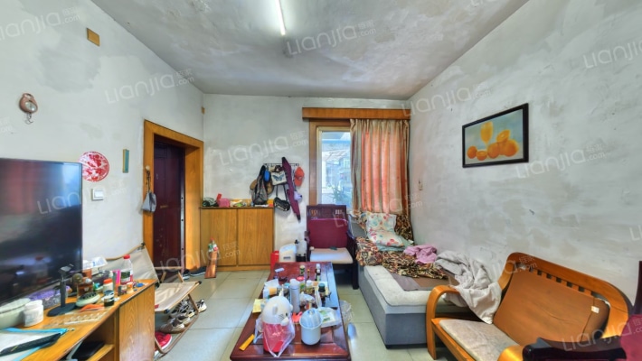 东路二小区二手房实景图