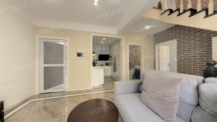 青城365宅院二手房实景图