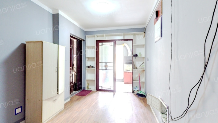 理想城市花园八期二手房实景图