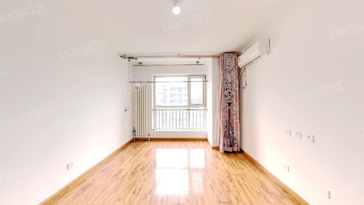 林荫大道二手房实景图