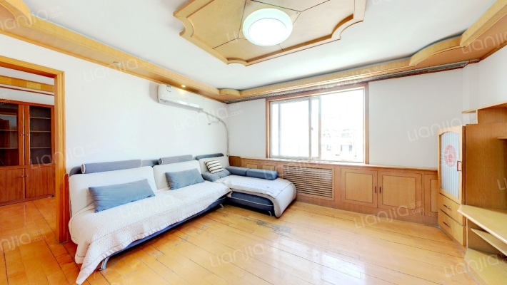 天泰新村一二期二手房实景图