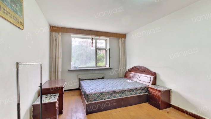 康泰乐园A区二手房实景图