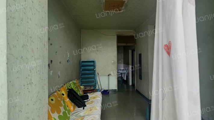 仁和粮食局家属楼二手房实景图