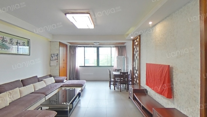 金雁翔龙花苑二手房实景图