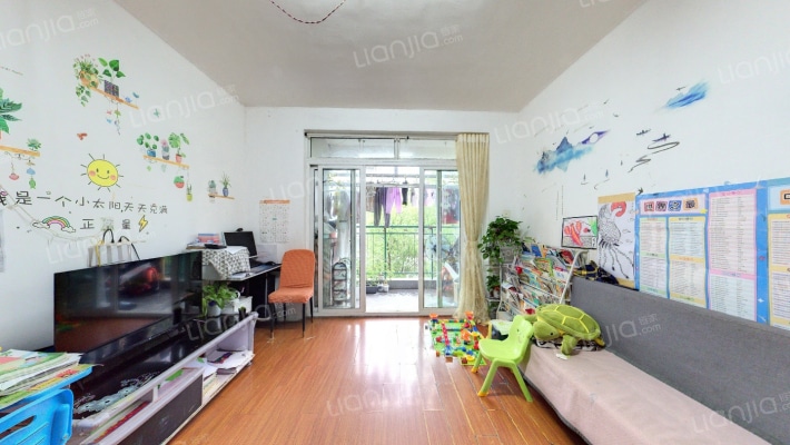 新汇绿苑一村二手房实景图