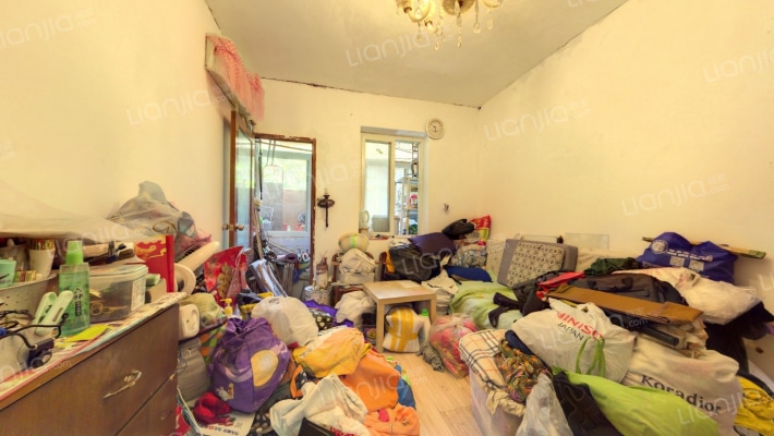 东二道街70号二手房实景图