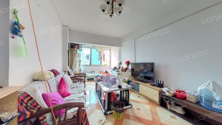 中华北路11号二手房实景图