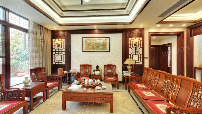 一品湖山二手房实景图