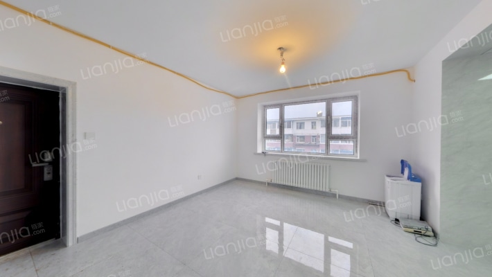 卫生局宿舍二手房实景图