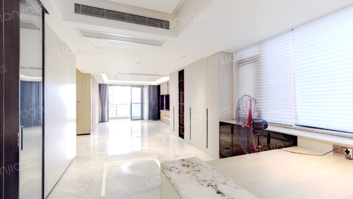 新城海滨花园N区二手房实景图