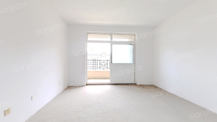 新茂家园二手房实景图