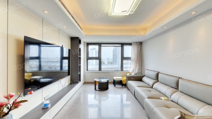 中南春风南岸二手房实景图