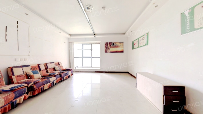 海信公寓二手房实景图