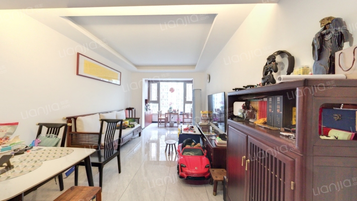 世茂湖滨首府B区二手房实景图