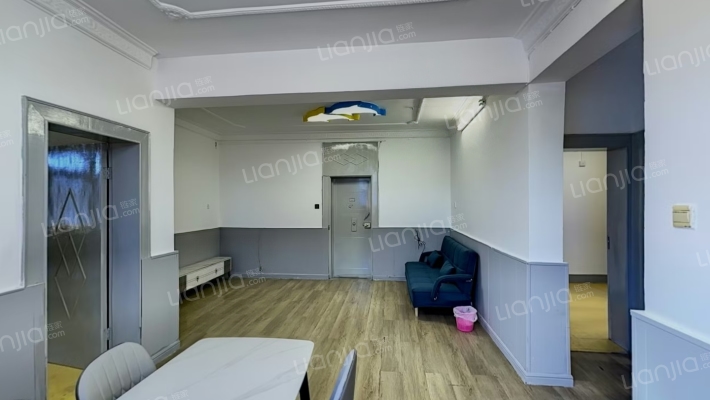 岳阳市图书馆家属区二手房实景图