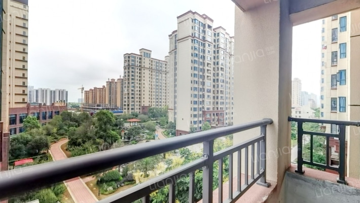 九岳山语湖二手房实景图