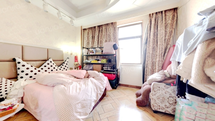 凤凰城二手房实景图