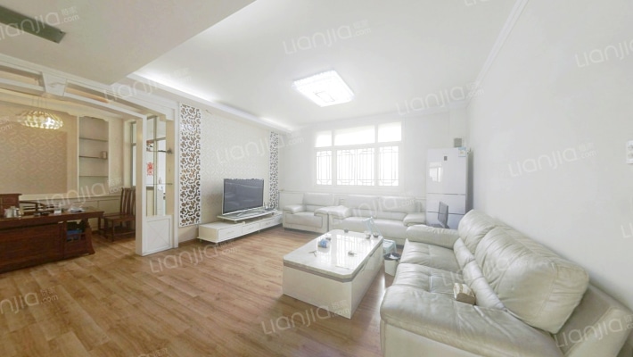 腾飞市政家属院二手房实景图