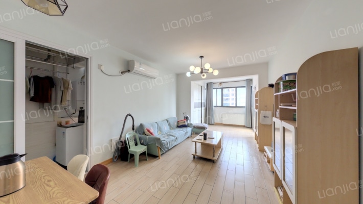 明发阅江悦府二手房实景图