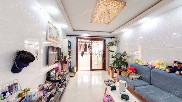 泰伯花苑三区二手房实景图